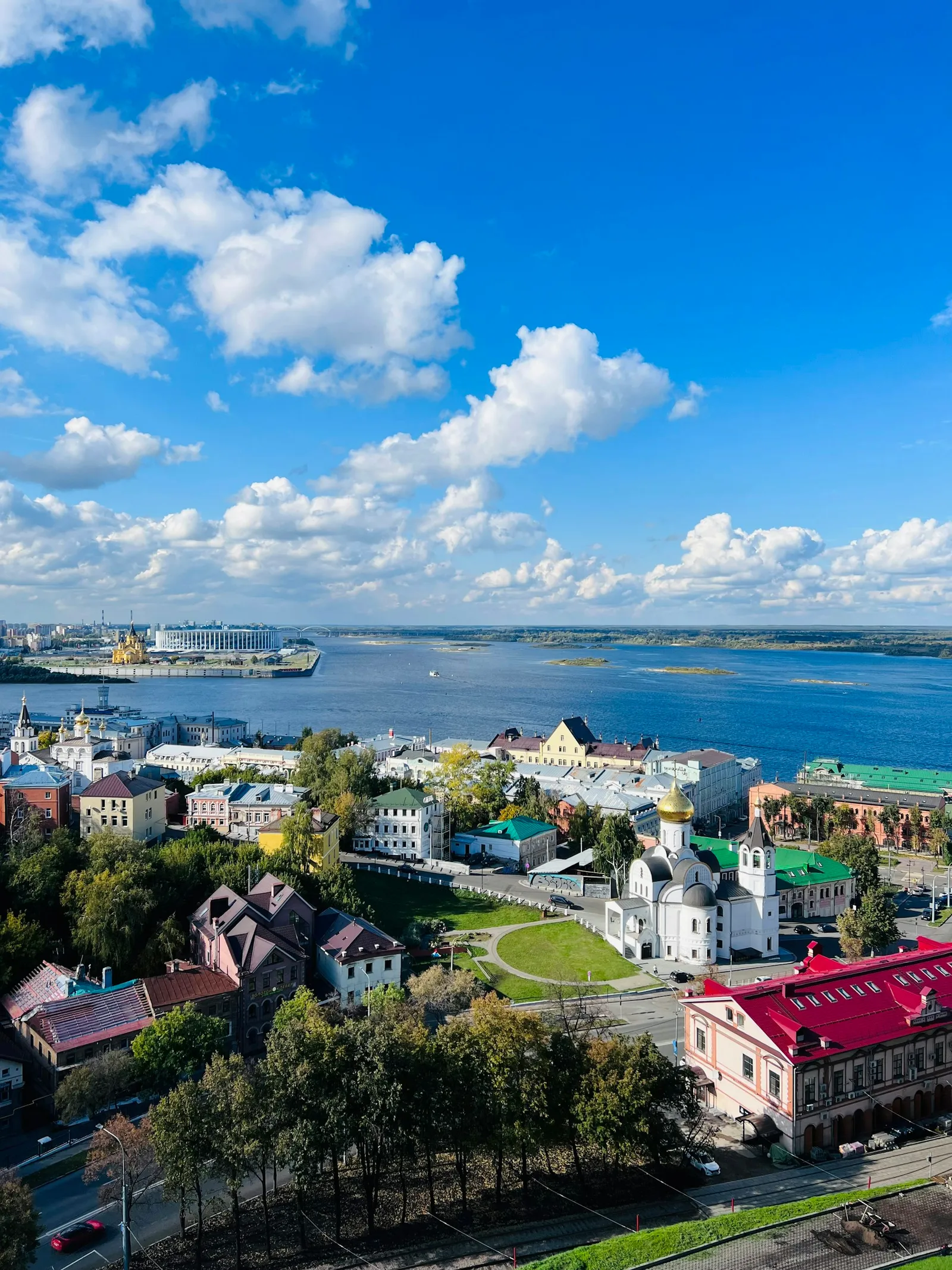 Town next to a body of water