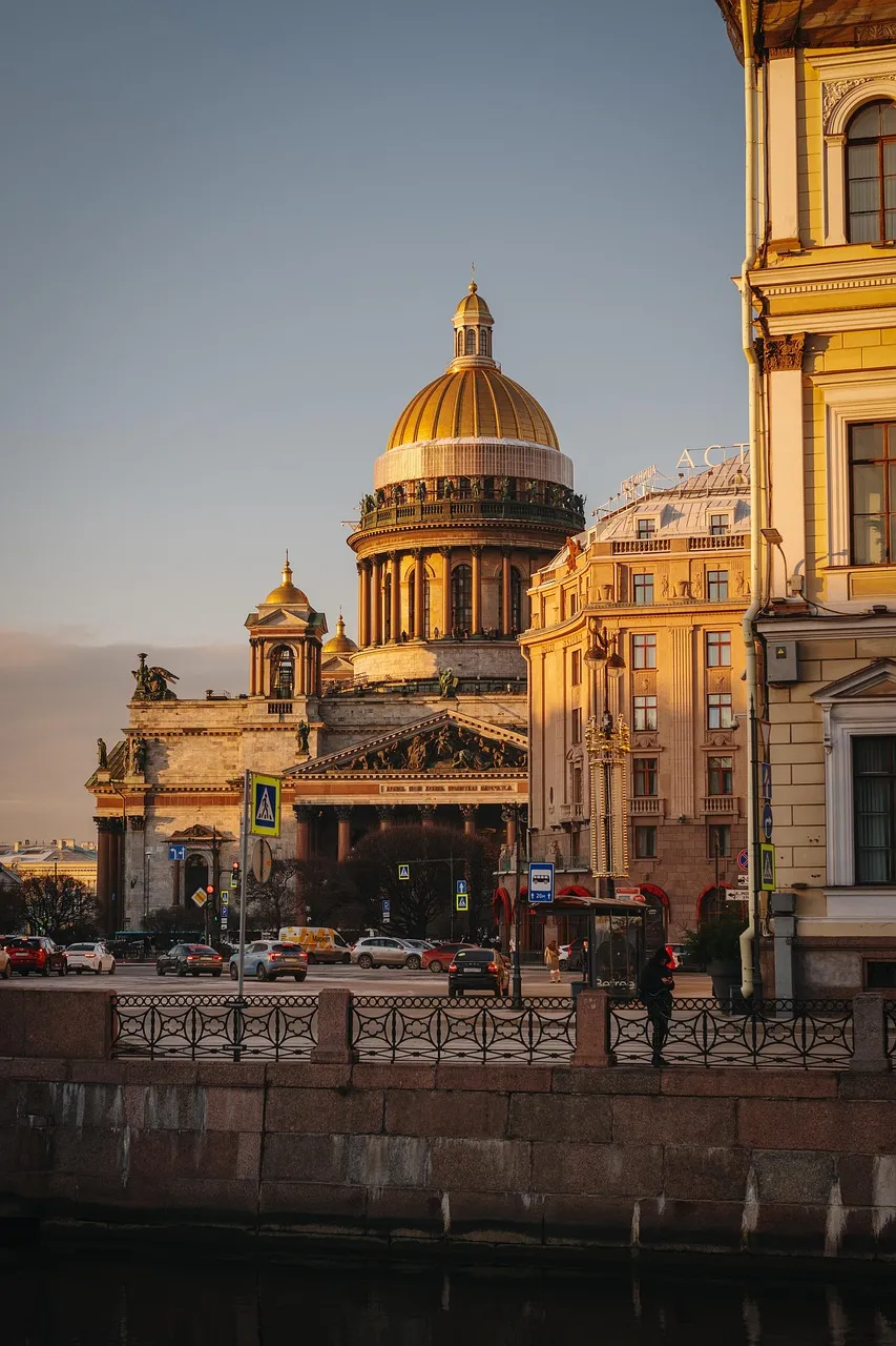 St. Isaac's Cathedral close-up